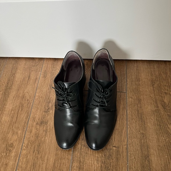 Leather black lace up shoes from Tommy Hilfiger - Picture 3 of 4